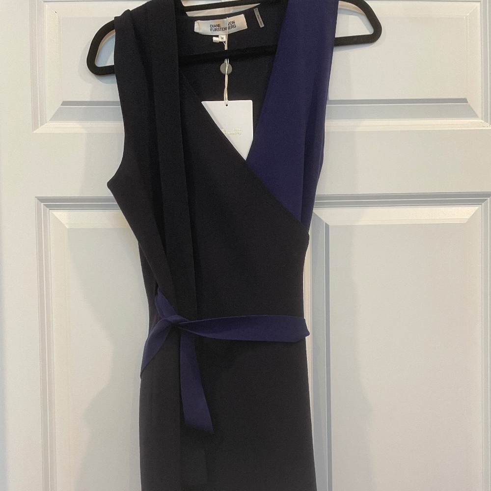 NWT DVF Sleeveless Midi Wrap Dress